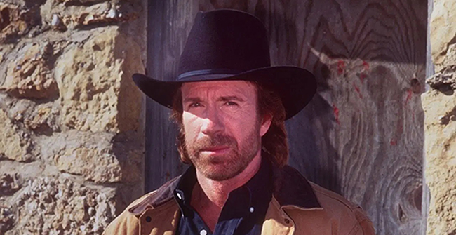 Chuck Norris... AKSİYON FİLMLERİNİN YILDIZI 86 YAŞINDA HAYATINIKAYBETTİ