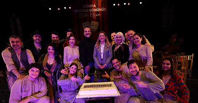 Bakırköy Belediye Tiyatroları... 27 MART’TA ANLAMLI MESAJLAR!