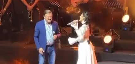 Melek Mosso... SELAMİ ŞAHİM ŞARKISINA MODERN YORUM!