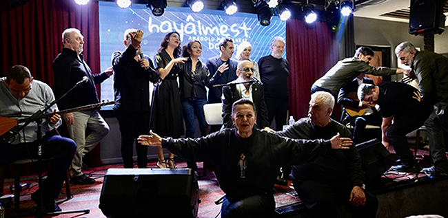 Soner Olgun... DOSTLARINDAN ANLAMLI SÜRPRİZ!