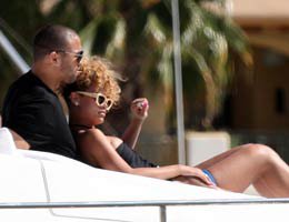 Rihanna...''BEYZBOLCU MATT AŞKIMDIR''!...