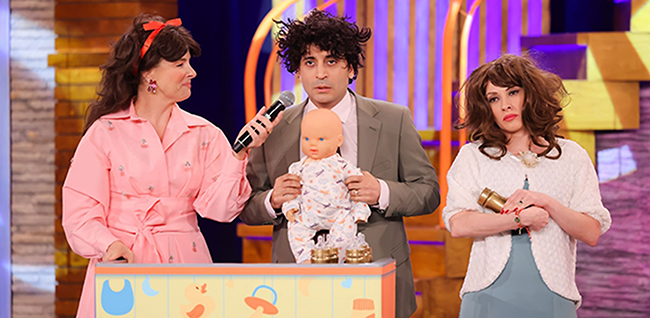 Güldür Güldür Show... İLGİSİZ EŞ VE GADDAR KAYNANA ÖDÜLÜ KİMİN OLACAK?