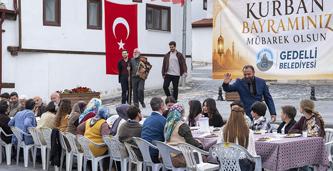 Gönül Dağı... GEDELLİ’DE BAYRAM ŞÖLENİ!