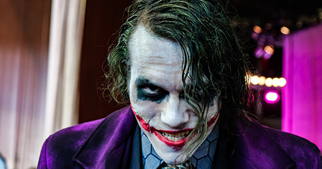 JOKER SAHNEYE DÖNÜYOR!
