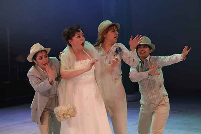2021/11/13/12gece-oyun.jpg