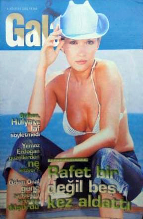 tugbaaltintop.jpg