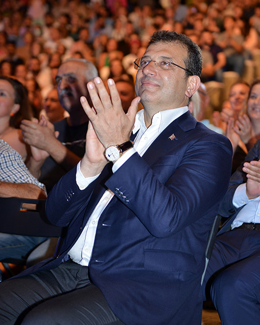 ekremimamoglu-acikhava.jpg