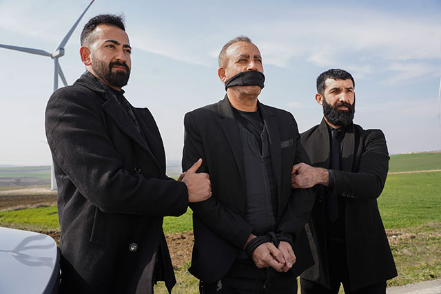 uclupuruz-haluklevent.jpg