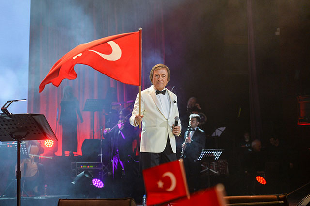 erolevgin-100yi1.jpg