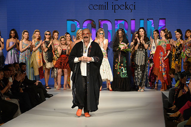 cemilipekci-defile1.jpg