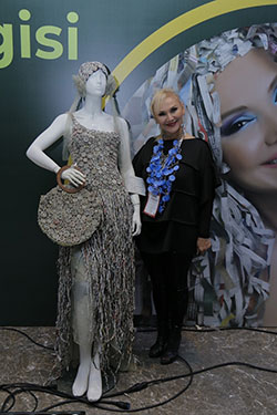 zeliha-posetsergi2.jpg