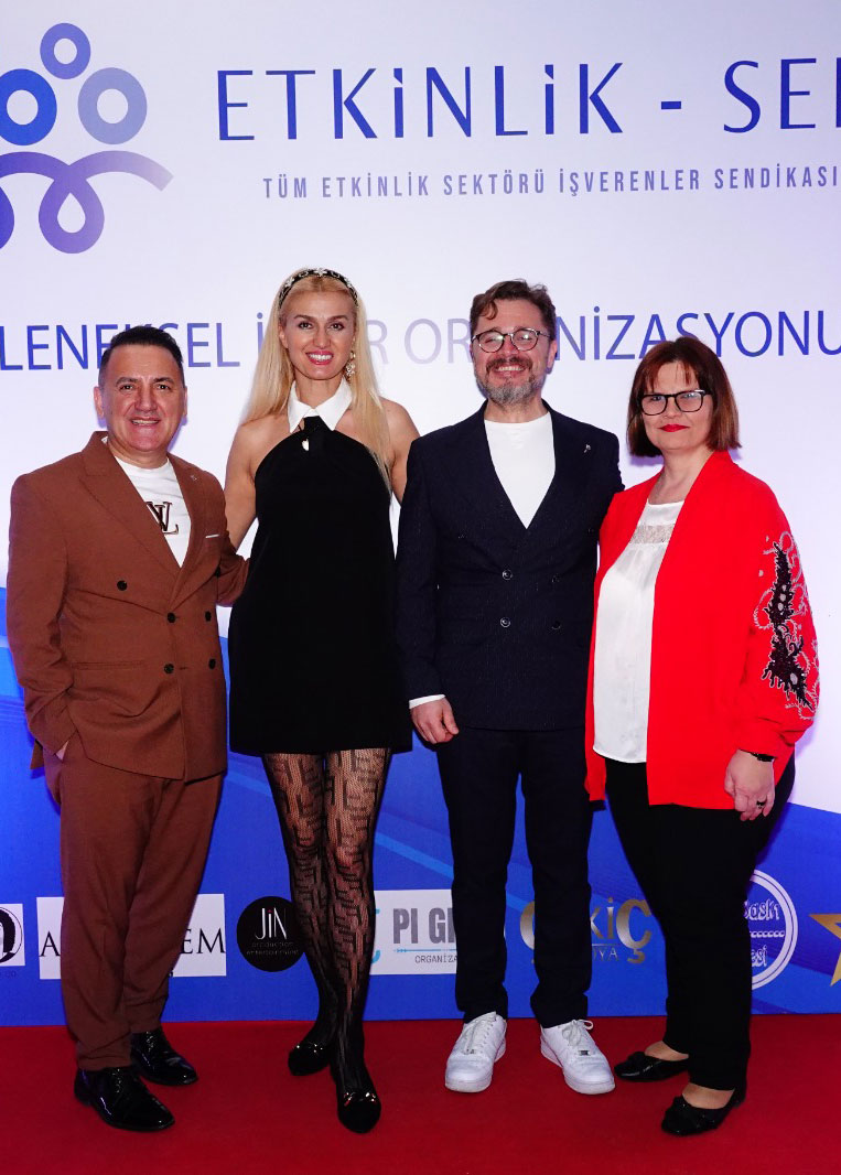 etkinlik-sen-bymustafa-tugbaozay.jpg