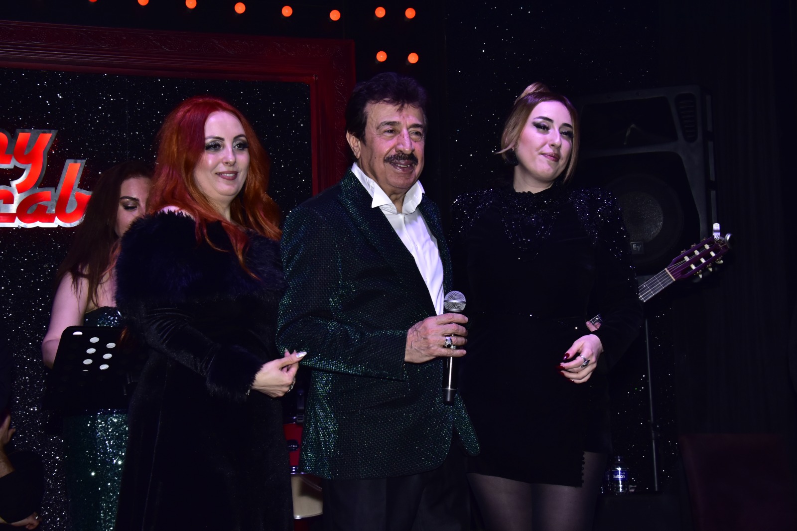 ahmetselcukilkan-selmaoruc-mycabaret-001.jpeg