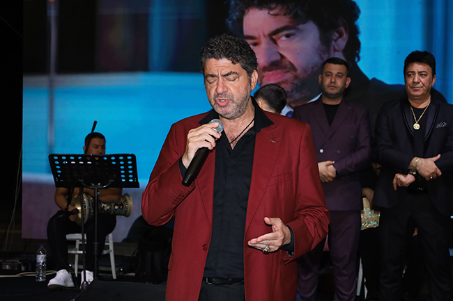 hakantasiyan-sahne.jpg