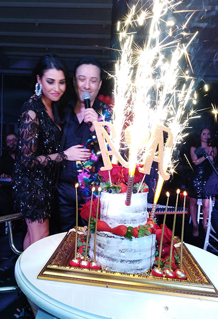 ayhan_ayla_asan_dogumgunu1-001.jpg ayhan_ayla_asan_dogumgunu1-001.jpg