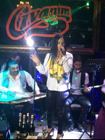 aysunkaya_360x480.jpg aysunkaya_360x480.jpg