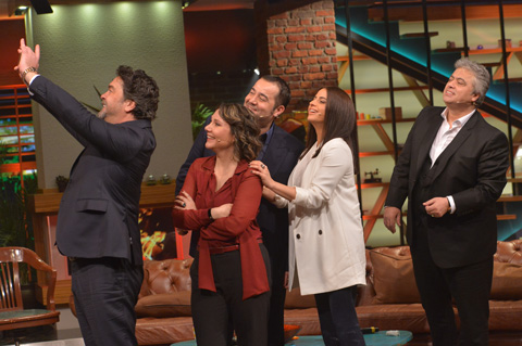 beyazshow_selfie.jpg