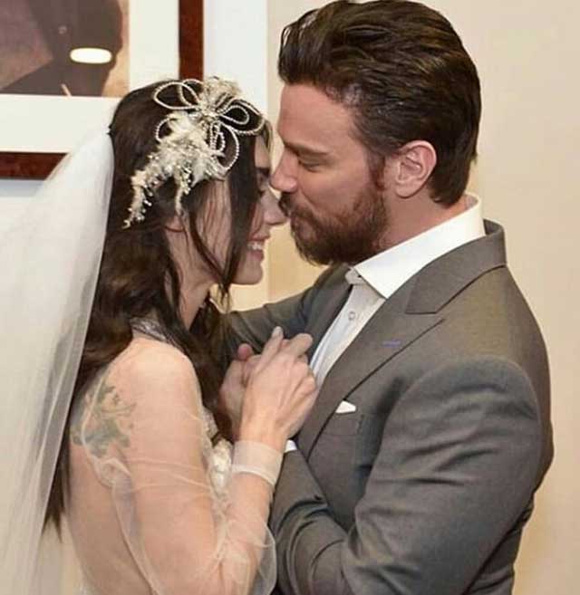 burcu_sinan_akcil_nikah1.jpg burcu_sinan_akcil_nikah1.jpg