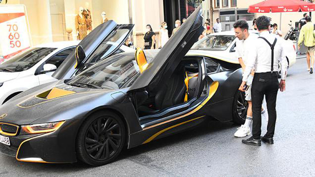 enesbatur_araba.jpg enesbatur_araba.jpg