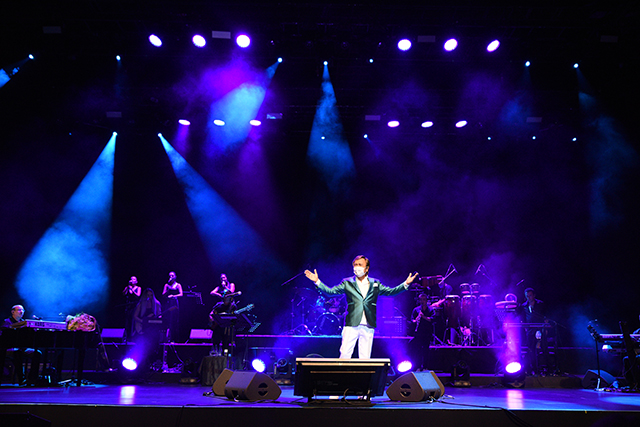 erolevgin_harbiye_maske.jpg erolevgin_harbiye_maske.jpg