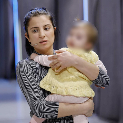 esra_erol_anne_cocuk_kavusturma.jpg esra_erol_anne_cocuk_kavusturma.jpg