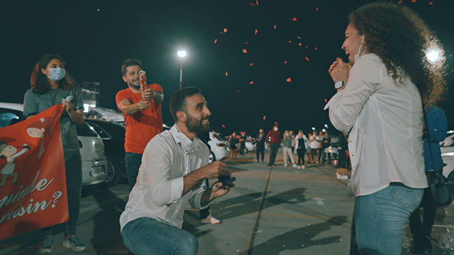 evlilikteklifi_konser.jpg evlilikteklifi_konser.jpg