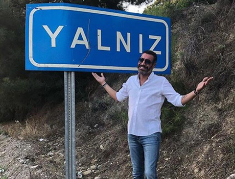 hakanaltun_yalniz.jpg