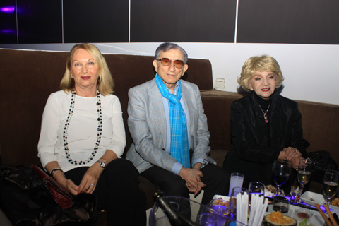 haldundormen_masquerade.jpg haldundormen_masquerade.jpg