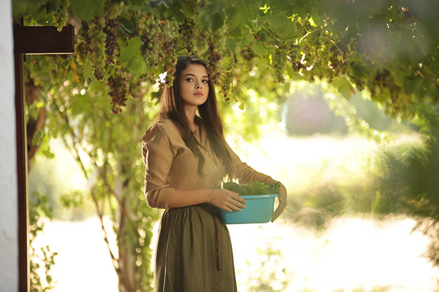 kalkgidelim_gulderenguner.jpg kalkgidelim_gulderenguner.jpg