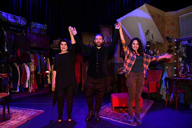 manikatak_oyun.jpg manikatak_oyun.jpg