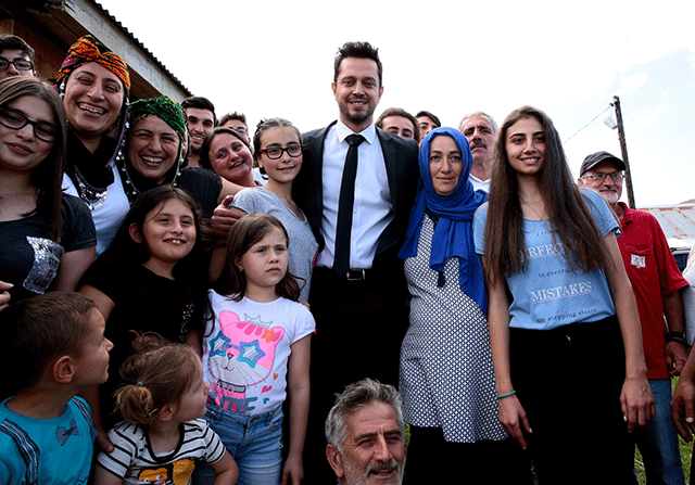 muratboz_camlihemsin.gif muratboz_camlihemsin.gif