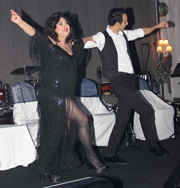 nilgunbelgun_sirtaki.jpg nilgunbelgun_sirtaki.jpg