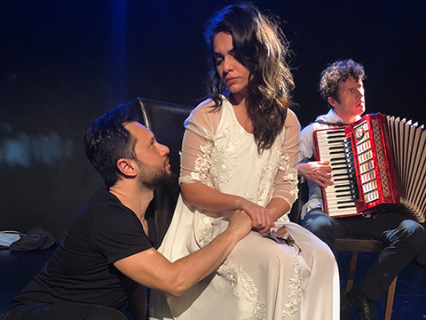 ozgun_03.jpg ozgun_03.jpg