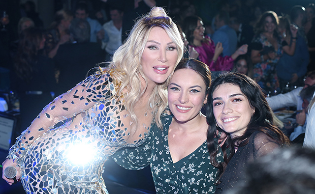 sedasayan_ezgimola.jpg sedasayan_ezgimola.jpg