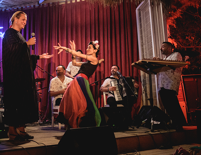 suzankardes_aytasozeri.jpg suzankardes_aytasozeri.jpg