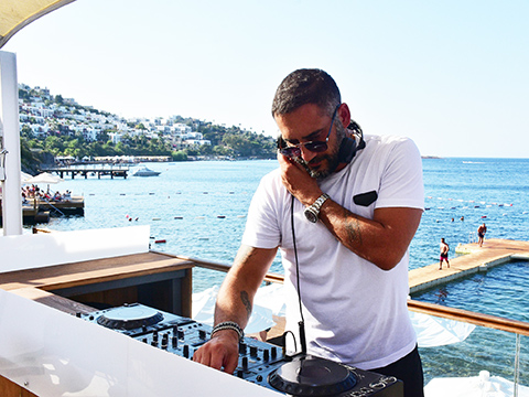 umitkaran_dj_480x360.jpg