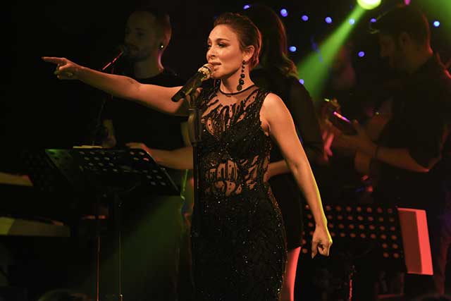 ziynetsali_gunay-001.jpg ziynetsali_gunay-001.jpg