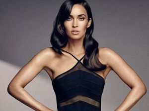 Megan Fox... REKLAMI İÇ GICIKLIYOR!