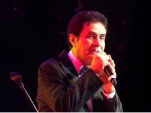 DEVLER SAHNESİNDE ZEKAİ TUNCA