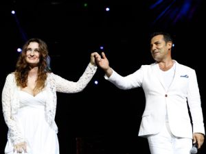 FERHAT GÖÇER-ANGELİCA AKBAR Harbiye konser